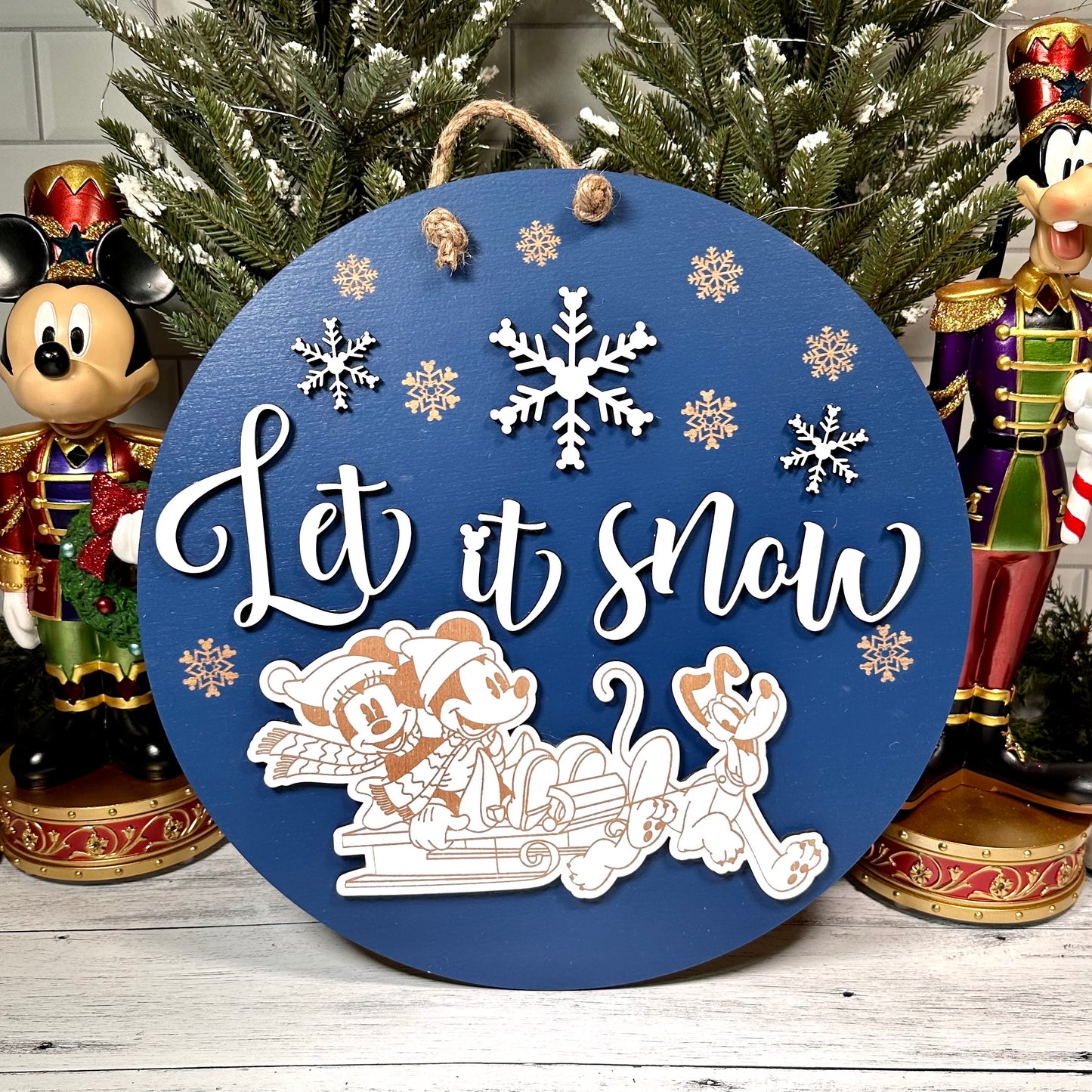 Let It Snow Christmas Round