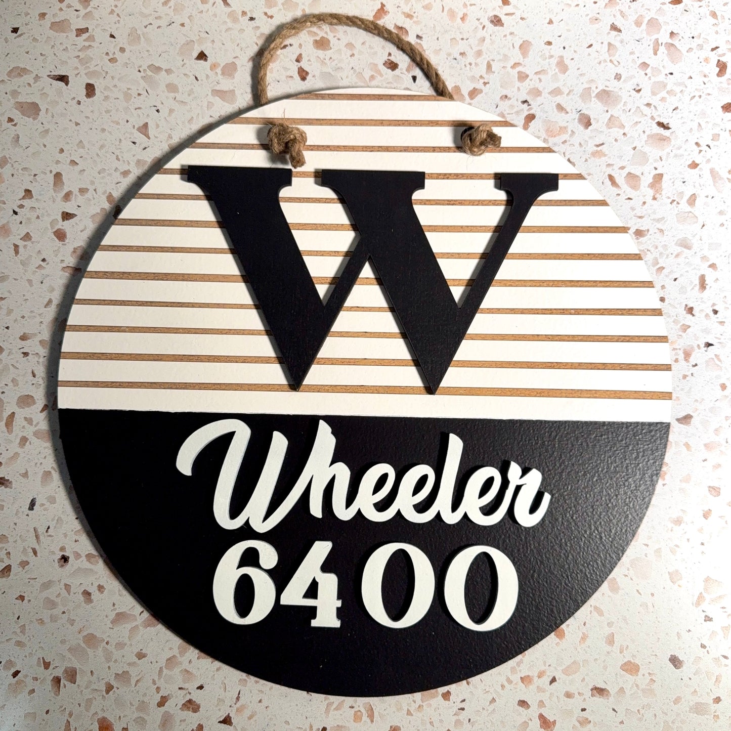 Last Name and Letter | Custom Client Gift Sign | Round Door Hanger