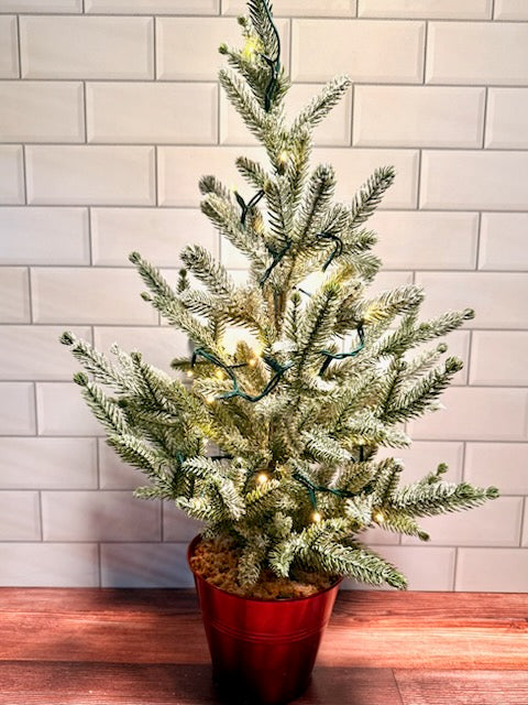 Royal Dreams Enchanted Mini Christmas Tree Kit