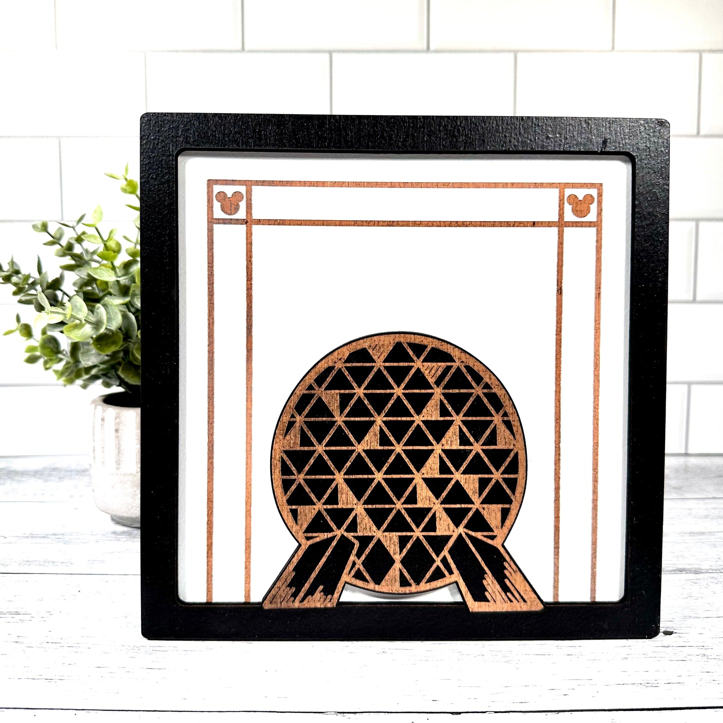 Iconic World Park Square Signs