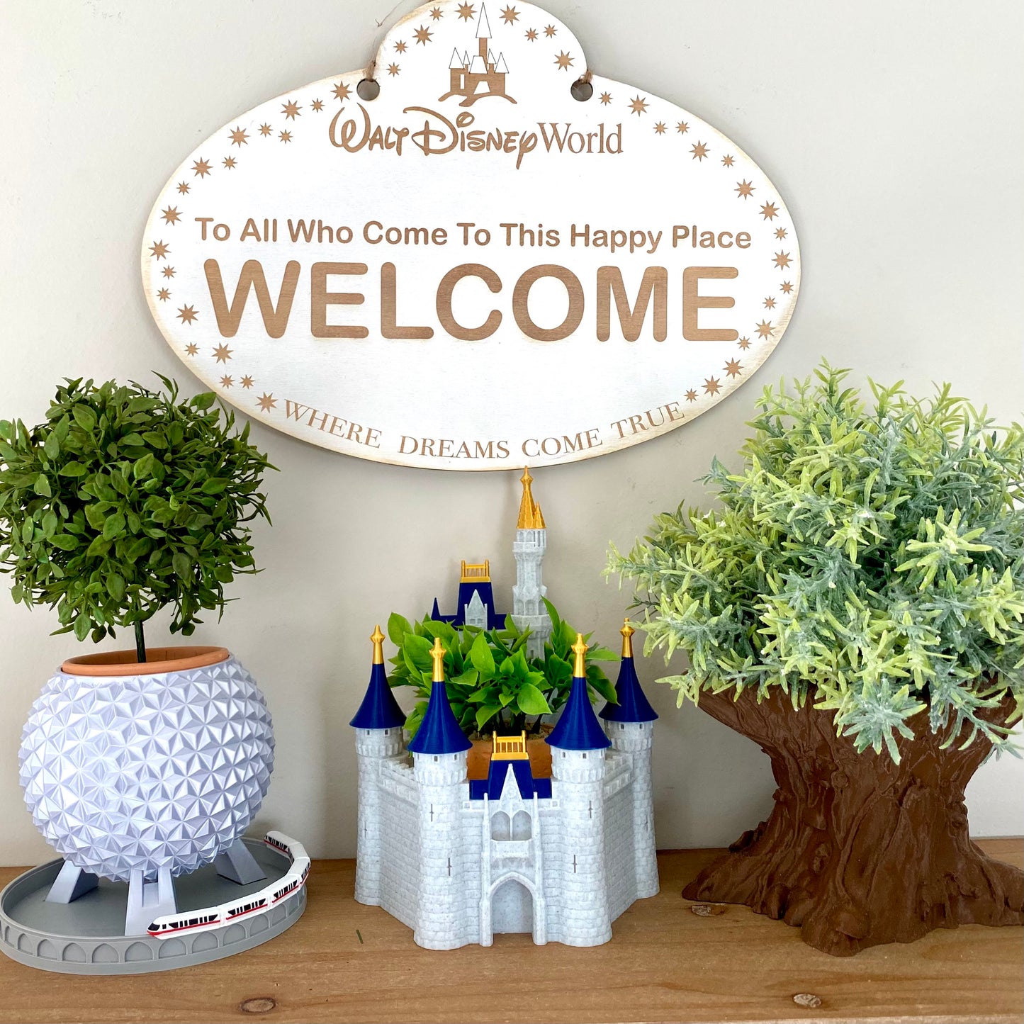 To All Who Come World Name Tag