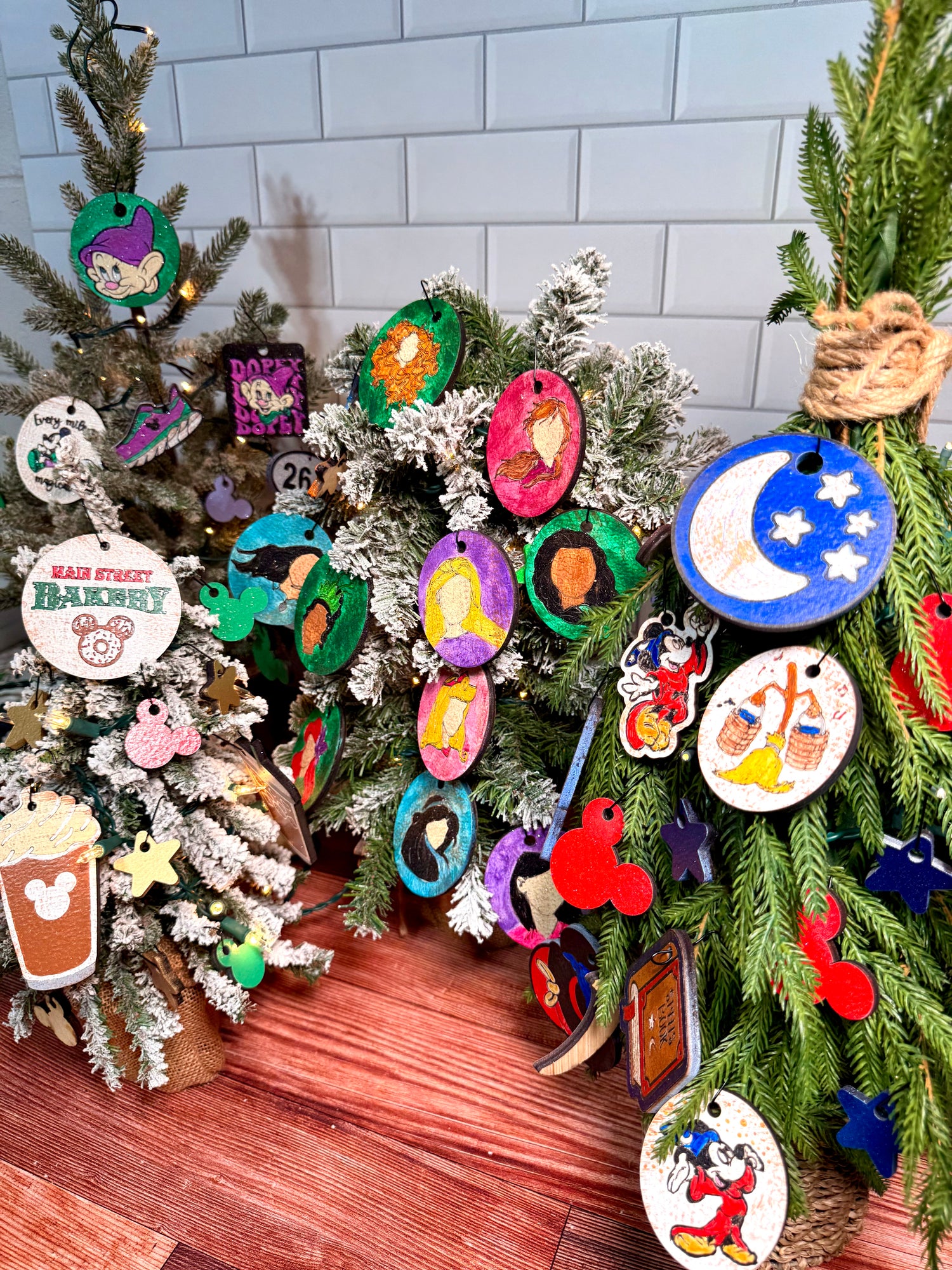 Enchanted Mini Christmas Tree Kits: All You Need, Including The Tree