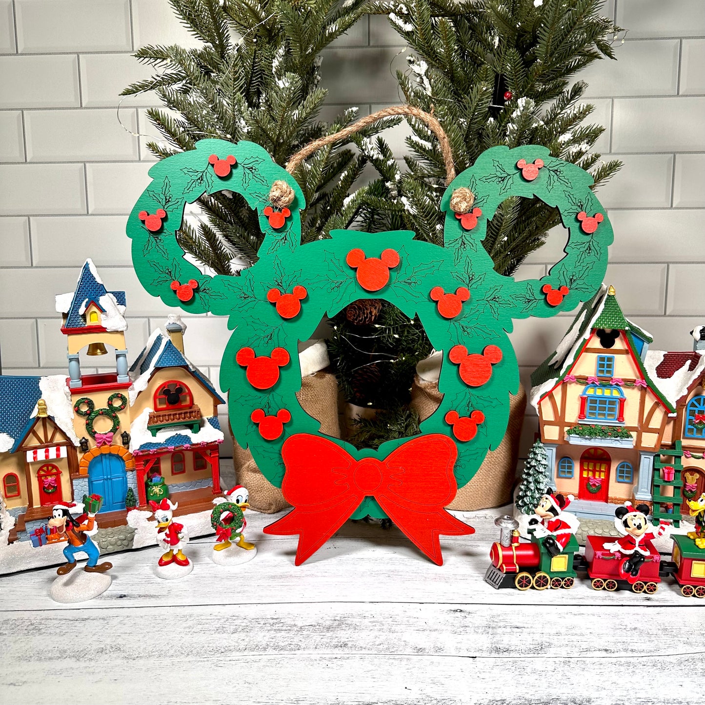 Large Christmas Wreath Wall Sign