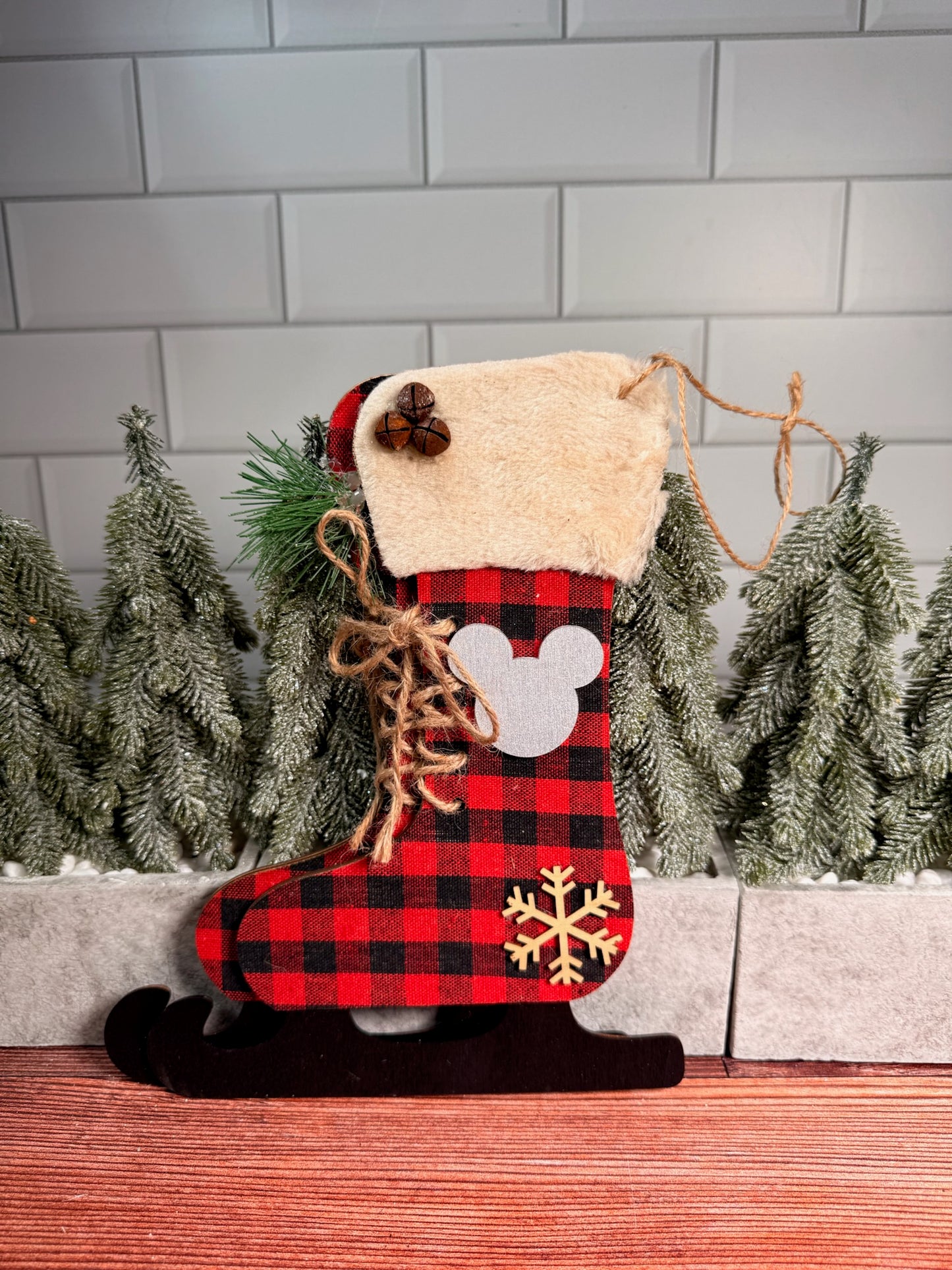 Magical Lodge Skate Ornament